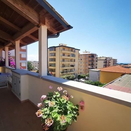 Casamare Hotel San Vincenzo Exterior foto